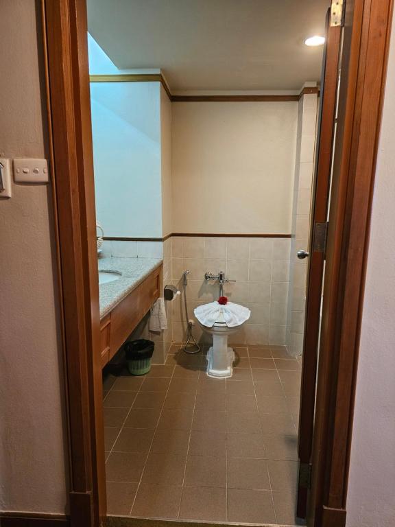 Songphanburi Hotel - 高级双胞胎房