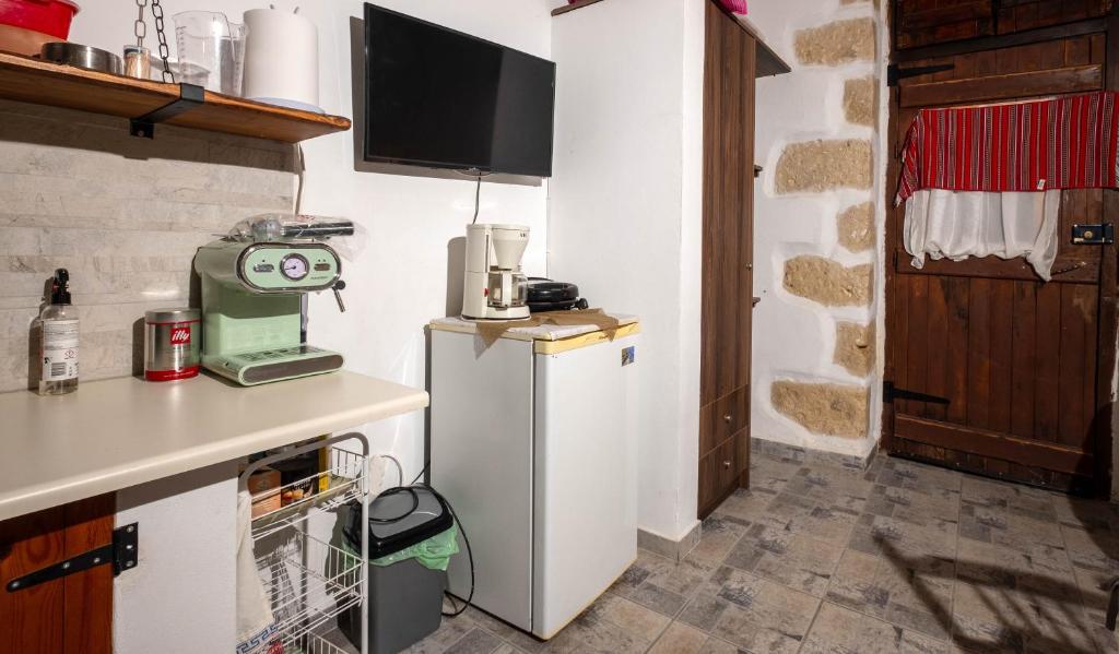 Kuchyň nebo kuchyňský kout v ubytování Vryses Crete-Village Vibes