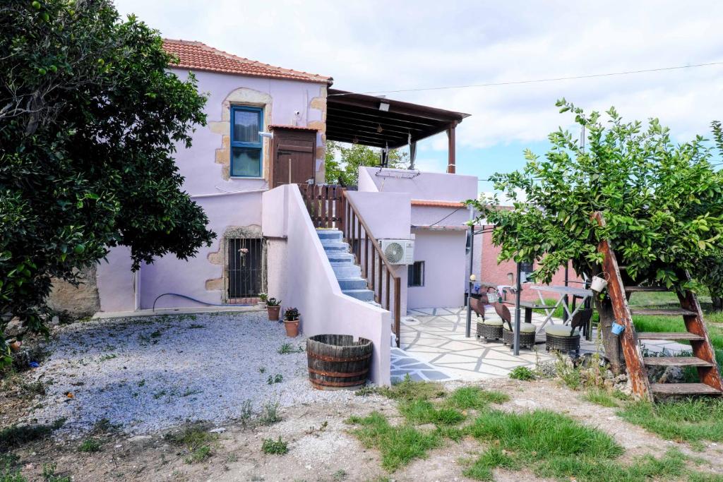 Herní místnost nebo prostor pro děti v ubytování Vryses Crete-Village Vibes