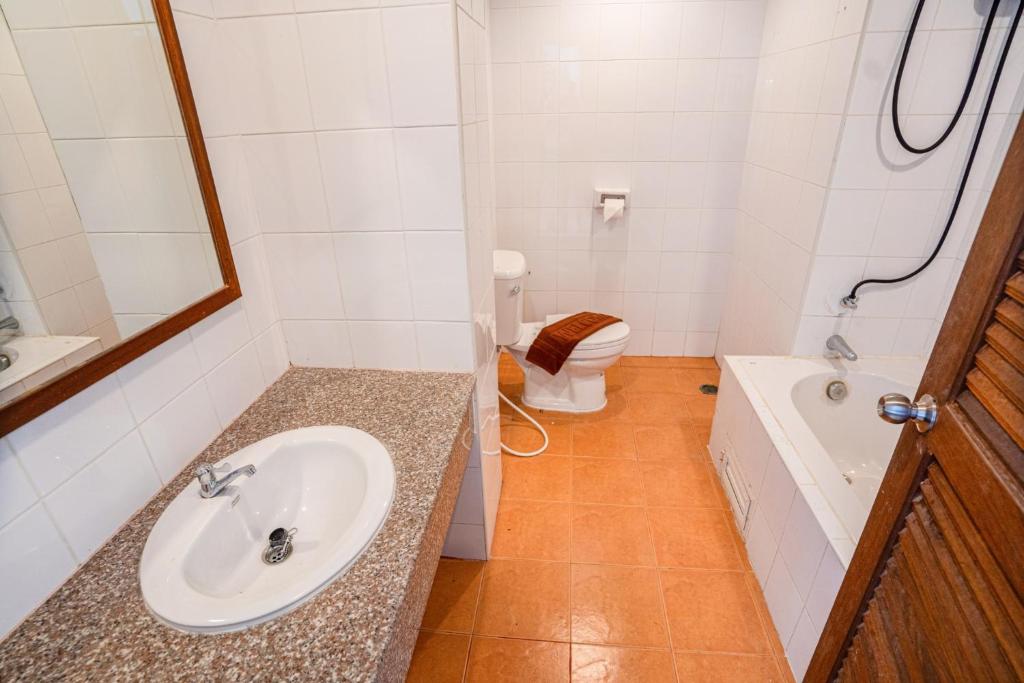 The BRC Ao-nang Hotel - Resim 20