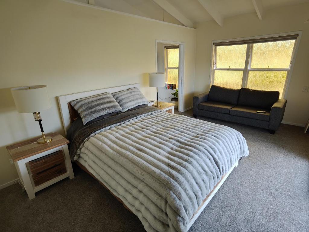 Takapuna Centre 3B plus Netflix - Resim 18