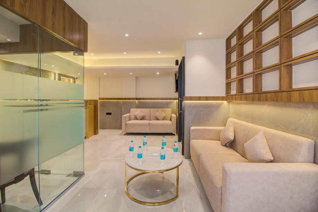 Kuchyň nebo kuchyňský kout v ubytování Mumbai Dorms