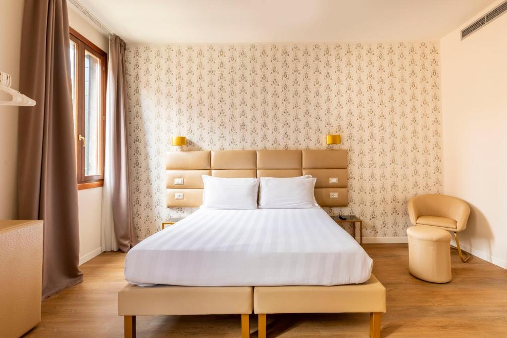 Numa Venice Palazzo Orseolo - Resim 44