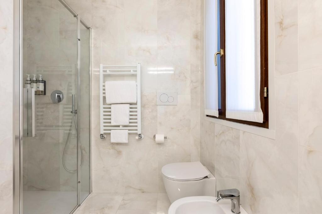 Numa Venice Palazzo Orseolo - Resim 34