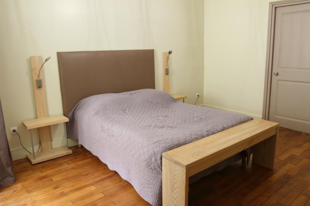 Gallery image of La tour Bocsozel in La Côte-Saint-André