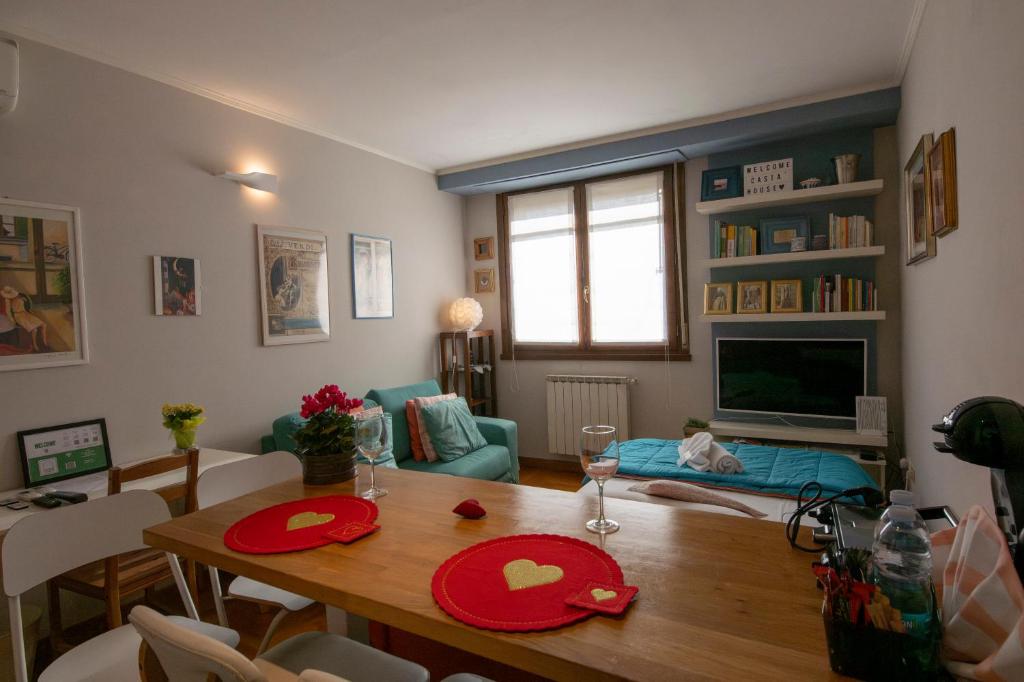 Mosse Teatro Apartment by Mamo Florence