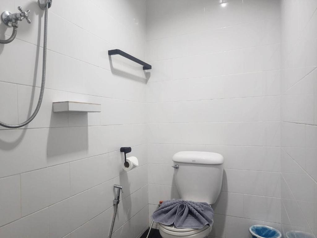 Koupelna v ubytování RYB Hostel Phuket