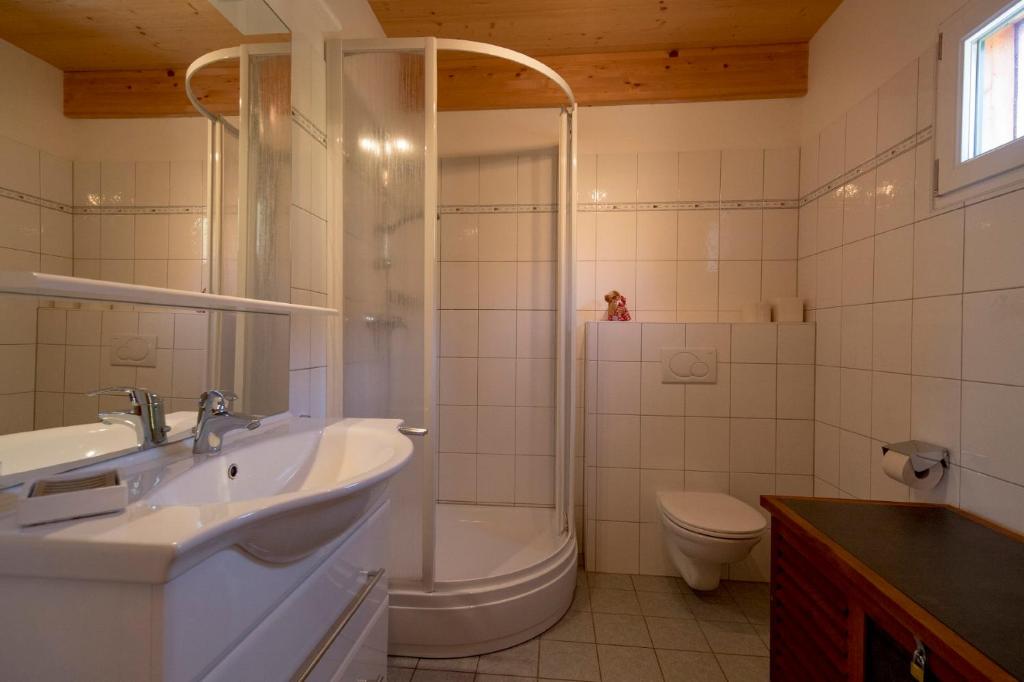 Almdorf Stadl by ALPS RESORTS - Chalet 160 With 3 Bedrooms For 8 People