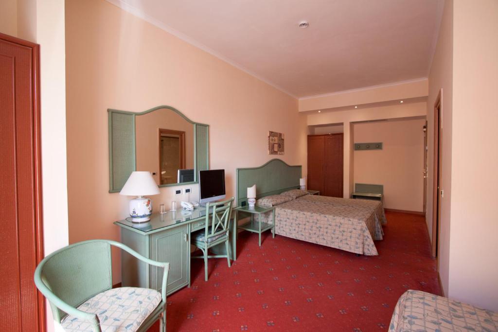 Hotel Laurentia - Resim 18