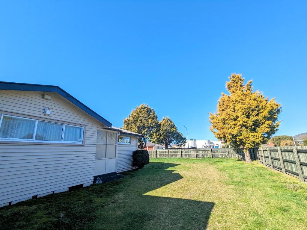Dream home in central of Rotorua with spa pool - Resim 29