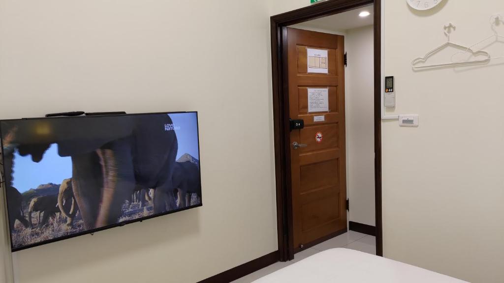 TV a/nebo společenská místnost v ubytování Sow 斯佩洛