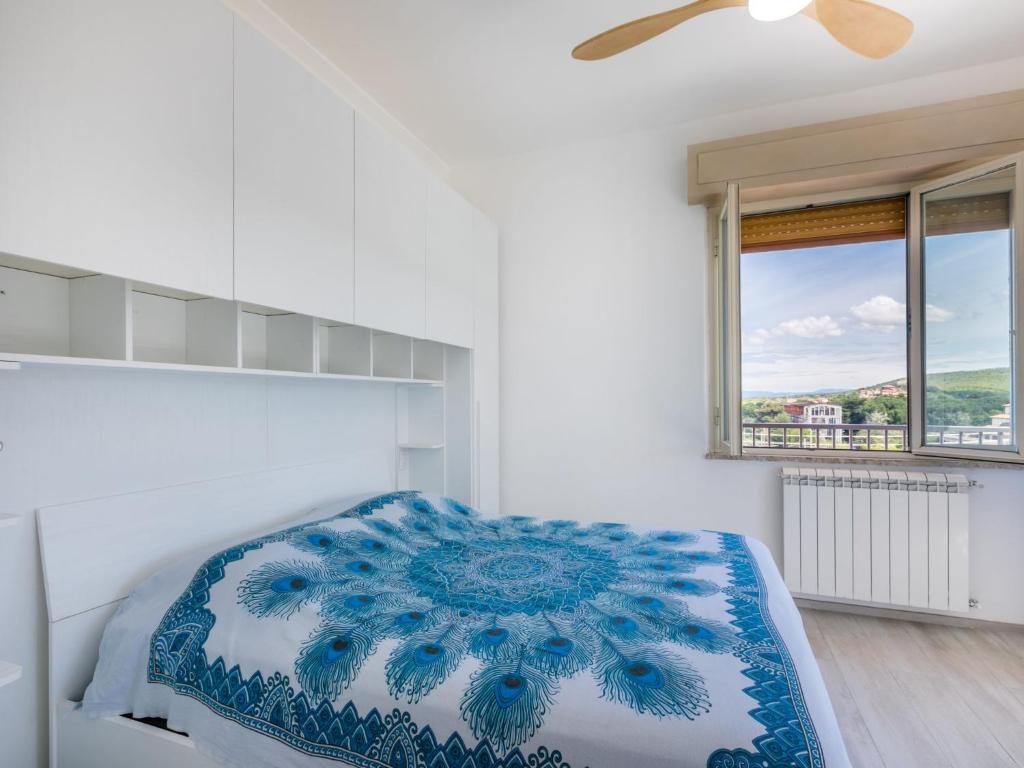 Postel nebo postele na pokoji v ubytování Apartment Mauro by Interhome