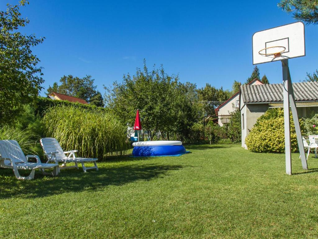Vonkajšia záhrada v ubytovaní Holiday Home Maggio by Interhome