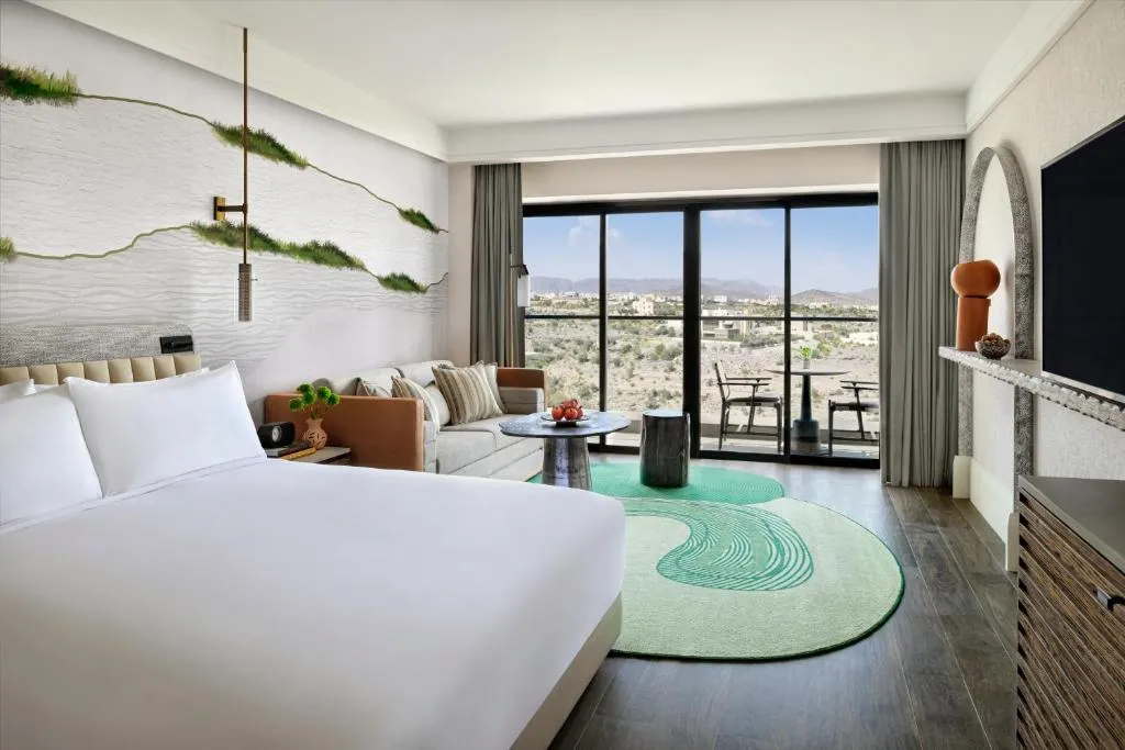 Standard King Room with Sofa Bed and City View
