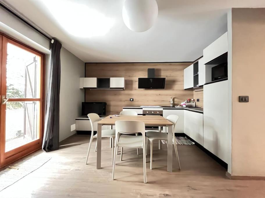 Dapur atau dapur kecil di Maison De Neige - Appartamento Vacanze