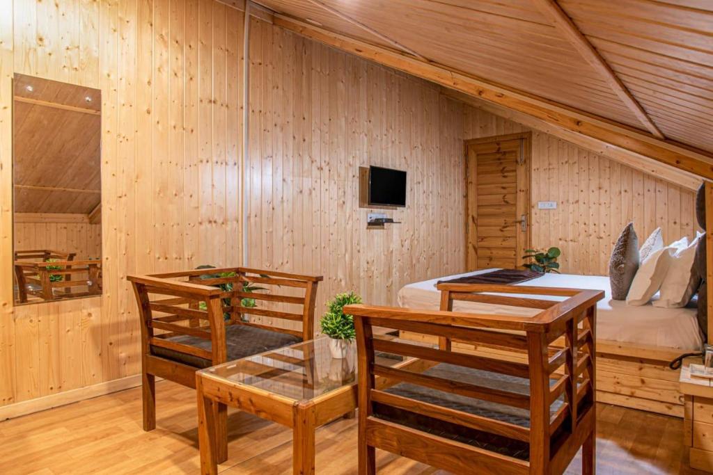 TV a/nebo společenská místnost v ubytování The Kufri View