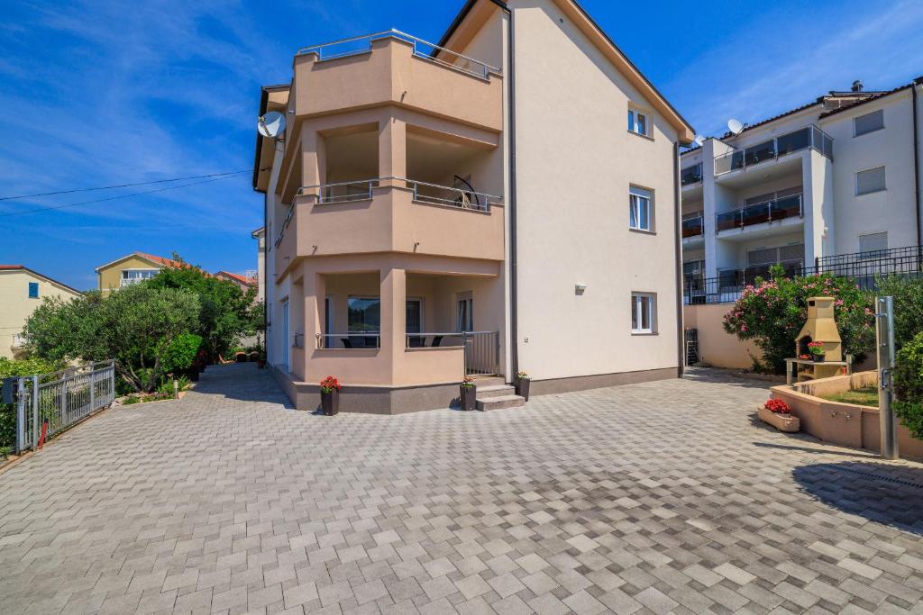 Apartment Ereiz
