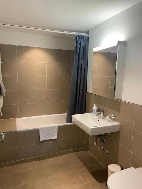 Apartments in Zelgstrasse-Zurich - Resim 3