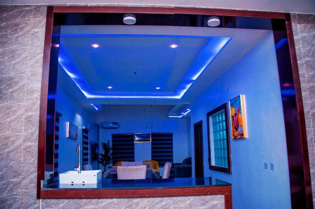 Emirates Apartment - Deluxe Villa