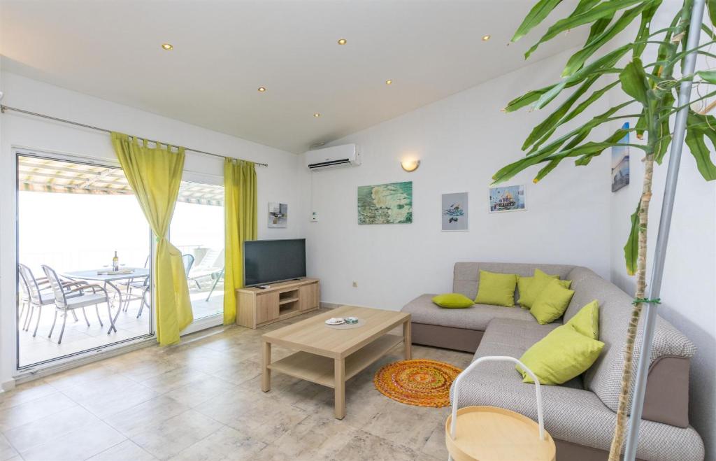 Posedenie v ubytovaní Apartments Dragana