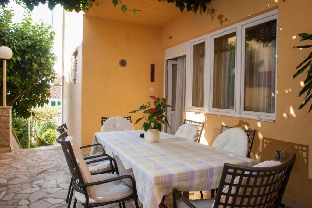 Fotografie z fotogalerie ubytování Apartment Sve v destinaci Makarska