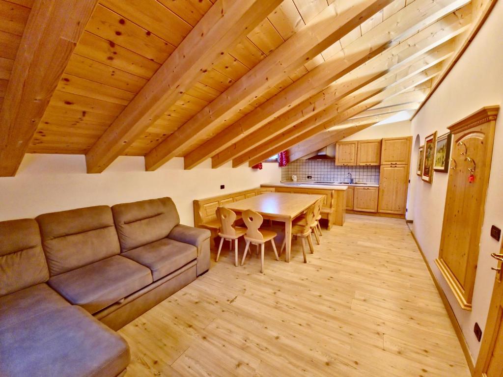 Kuchyňa alebo kuchynka v ubytovaní Rossetti Big by AMA Val di Fassa