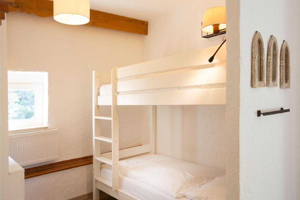 Hotel Hüttenmühle Hillscheid - Familienzimmer (2 Erwachsene + 2 Kinder)