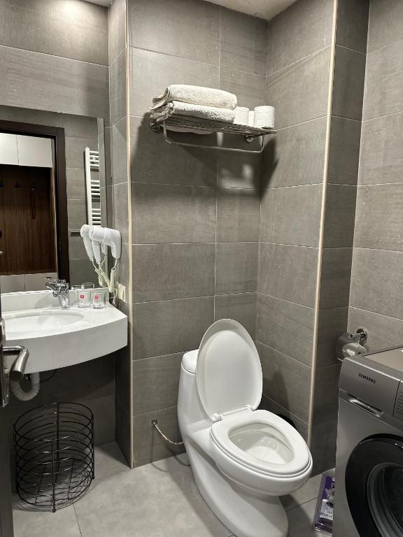 Koupelna v ubytování Kristal bakuriani Resort C block 202