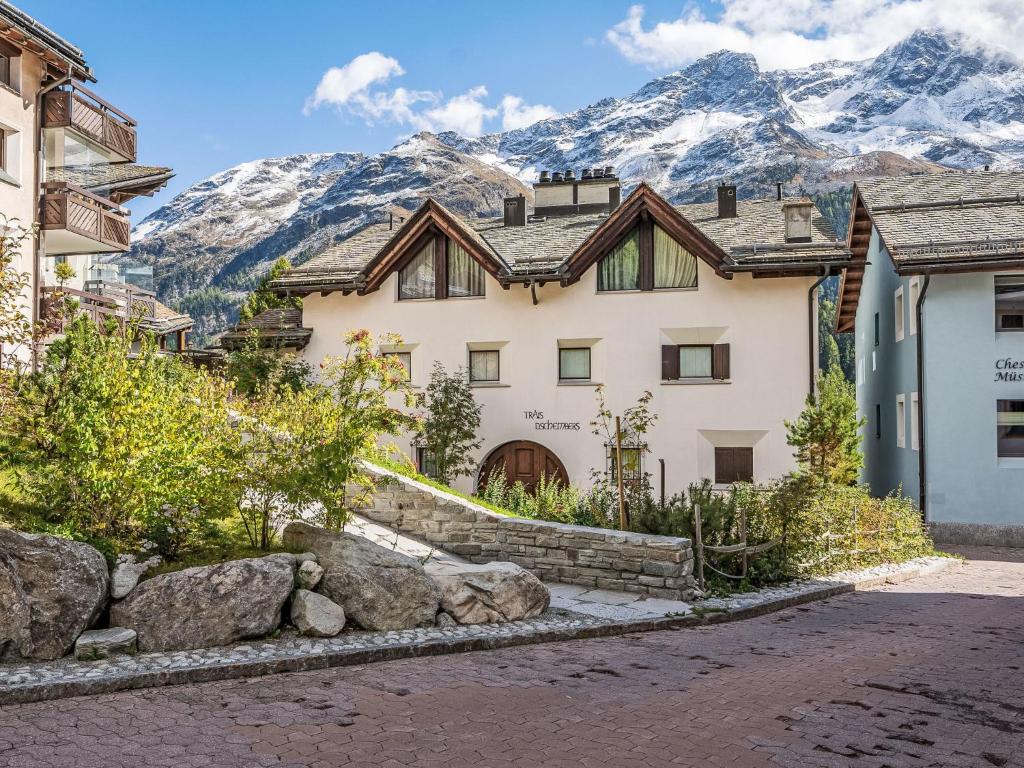 Nespecifikovaný výhled na hory nebo výhled na hory při pohledu z apartmánu