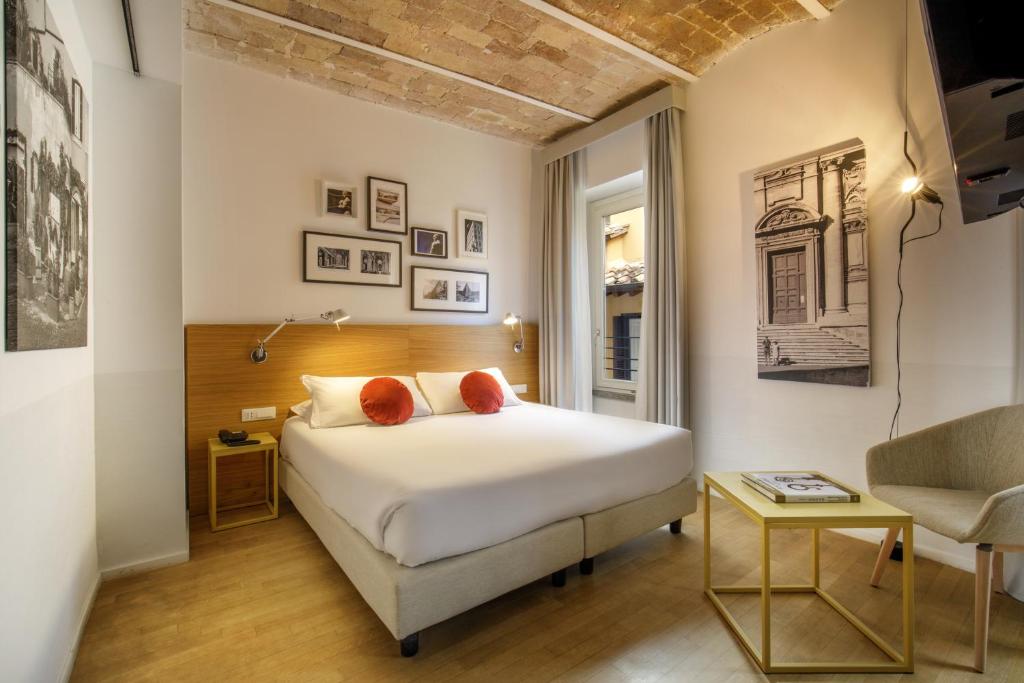 Coronari Palace - Resim 2