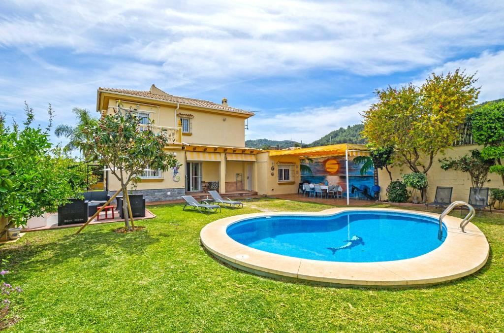 Πισίνα στο ή κοντά στο Cubo's Villa Sunray