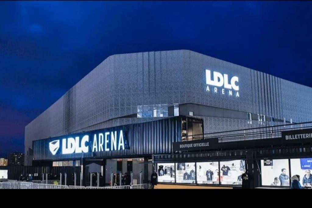Foto sihtkohas Décines-Charpieu asuva majutusasutuse Appart Décines Eurexpo Groupama LDLC Aréna St Ex galeriist