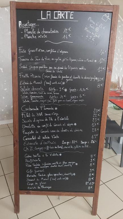 Fotografie z fotogalerie ubytování Logis hôtel restaurant Le clos saint loup v destinaci Bram