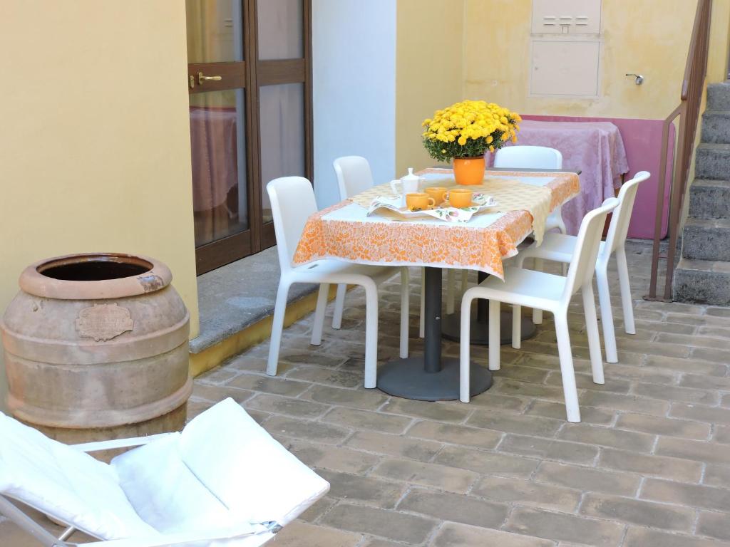 Area soggiorno di Casale Fedele Family Relax B&B Vicino al Borgo