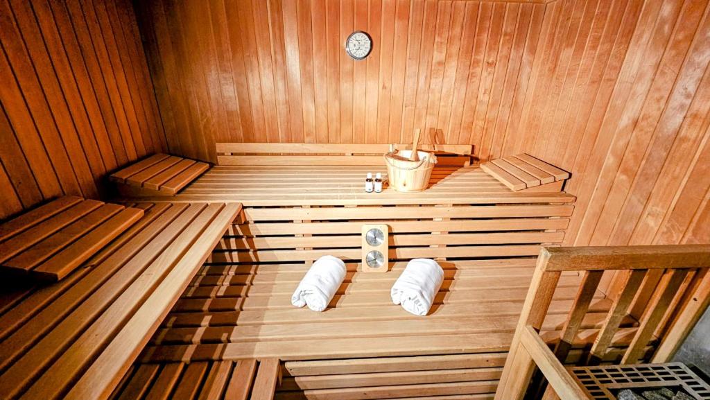 Fotografie z fotogalerie ubytování Luxus-Villa mit Indoorpool, Sauna & offenem Kamin v destinaci Siegsdorf