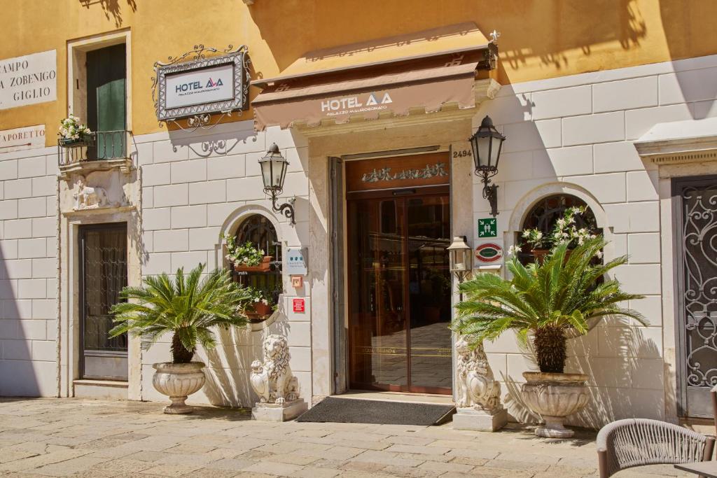 Exteriér nebo vchod ubytování UNAHOTELS Ala Venezia-Adults 16