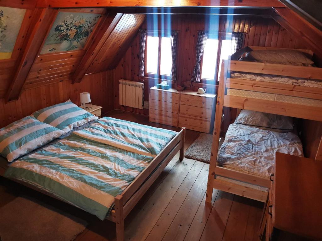 Postel nebo postele na pokoji v ubytování Chalupa u Matucha