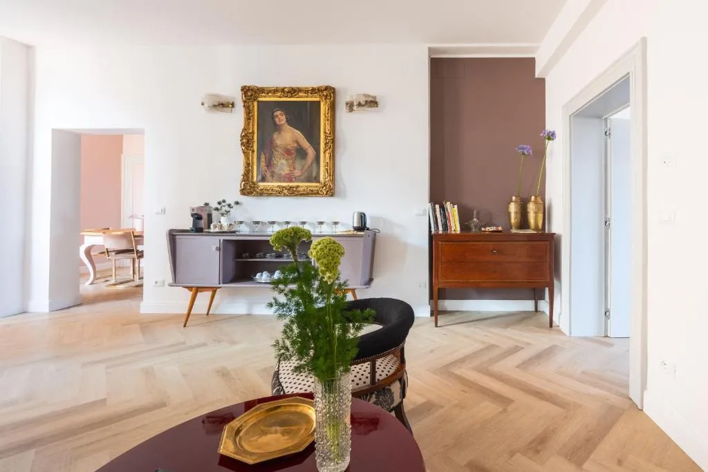 Artieri Suites, Piazza Maggiore