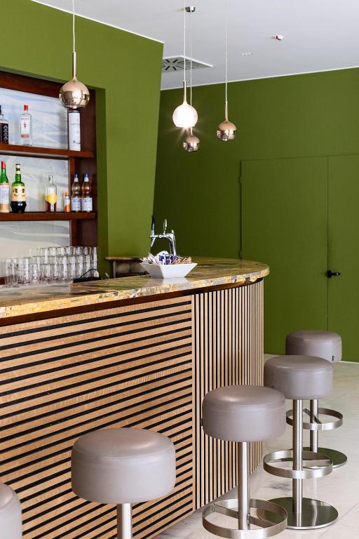 Lounge alebo bar v ubytovaní Hotel Habitat