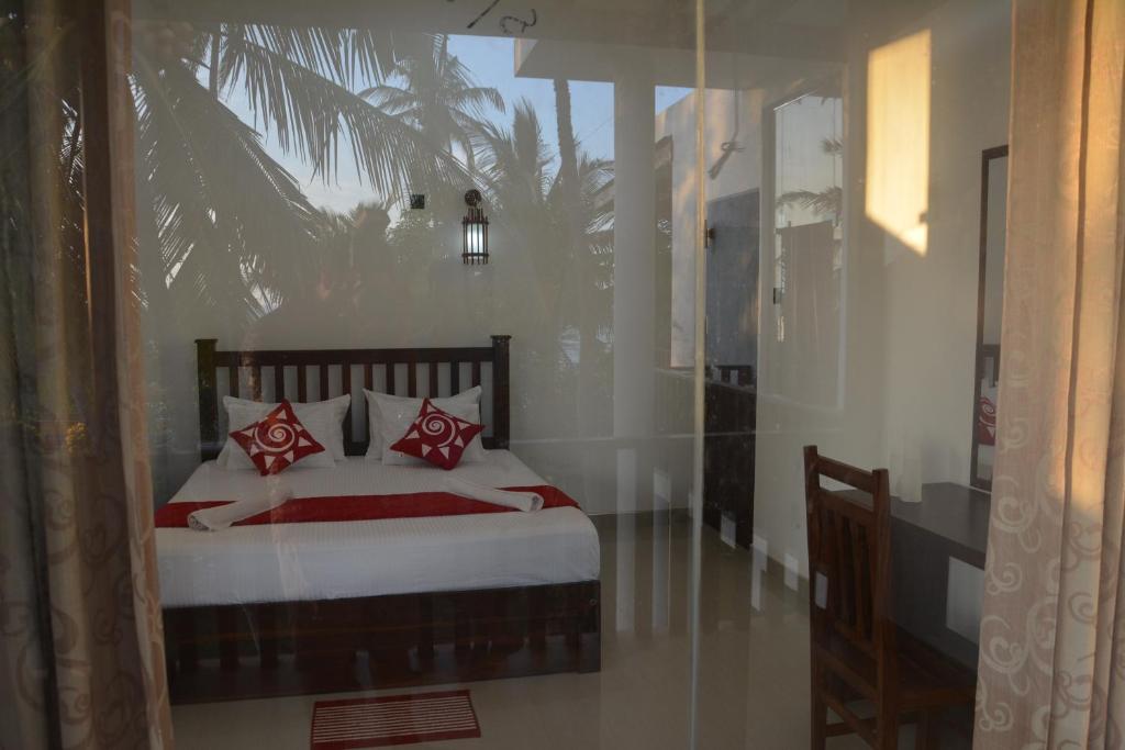 Sea View Tourist Inn - 10