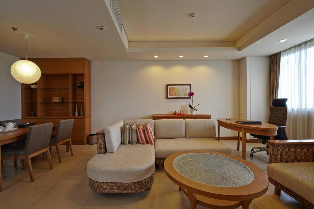 Posezení v ubytování Axia South Cikarang Service Apartment