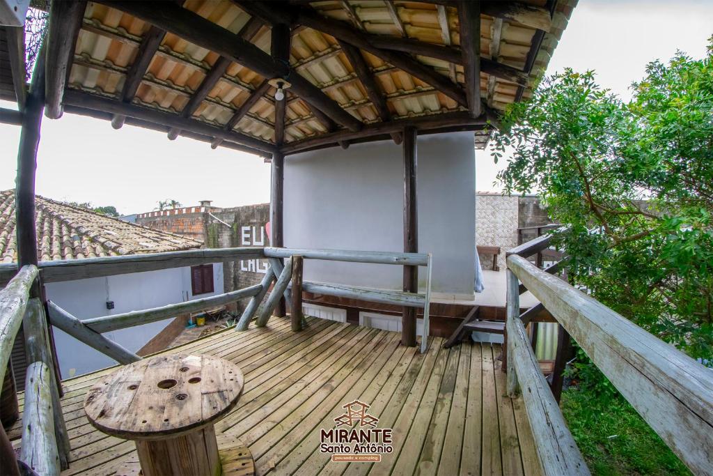 Mirante Santo Antônio Pousada e Camping - Habitación Doble Con Vista Al Lago