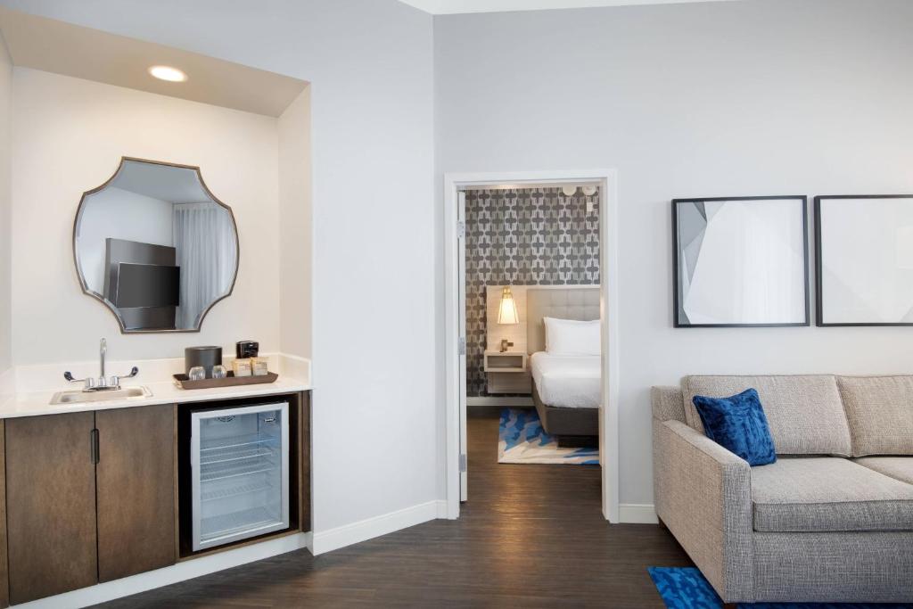 Courtyard by Marriott Atlanta Downtown - 