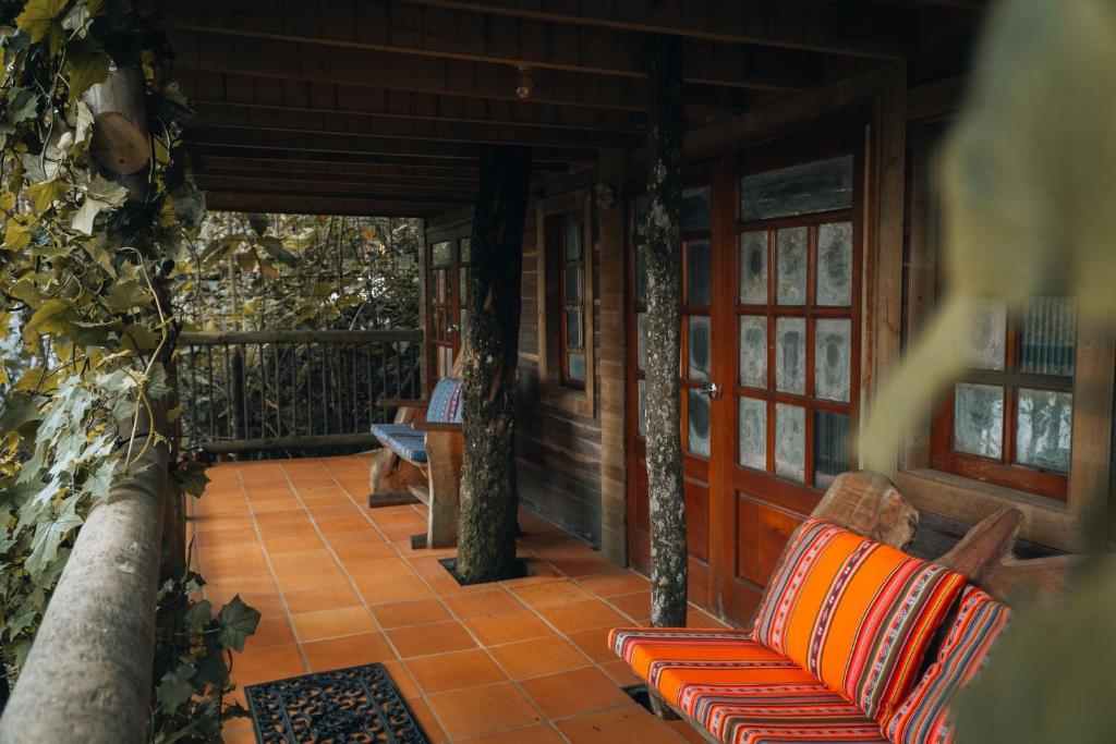 Posezení v ubytování Refugio Santa Elena