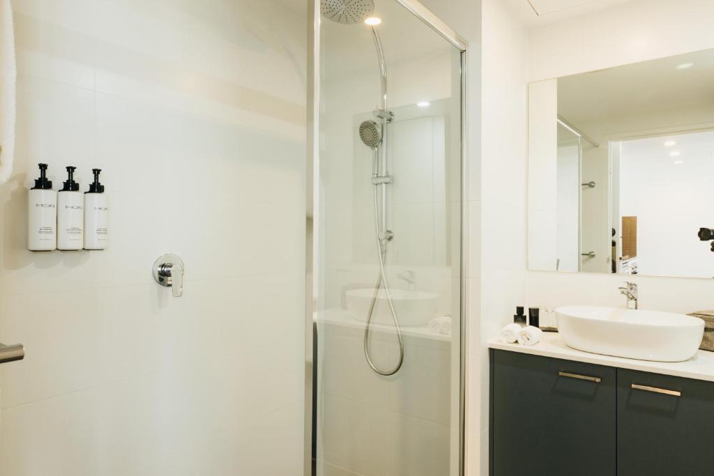 Quest Mascot - Resim 8