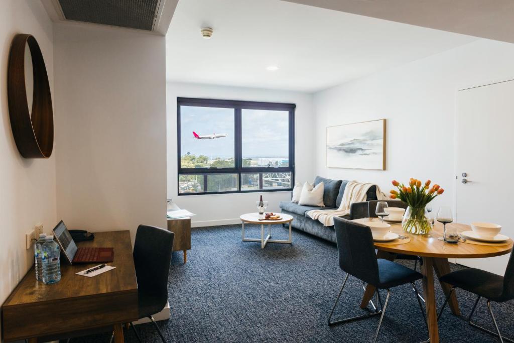 Quest Mascot - Resim 29