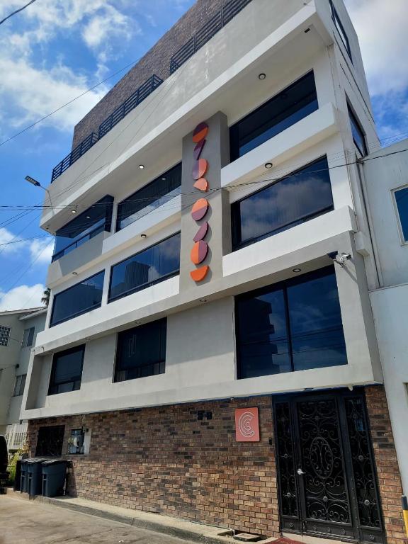 Budova, kde se hotel nachází