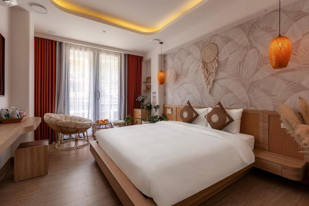 Tropical Paradise Sapa Hotel & Tour - 1