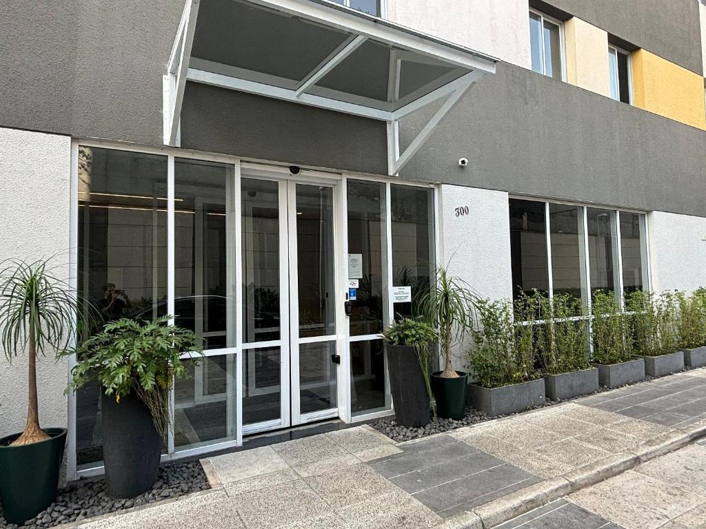 Φωτογραφία από το άλμπουμ του ENB | Estúdio completo com AC para 2 pp em SCS σε Σάο Καετάνο Ντο Σουλ