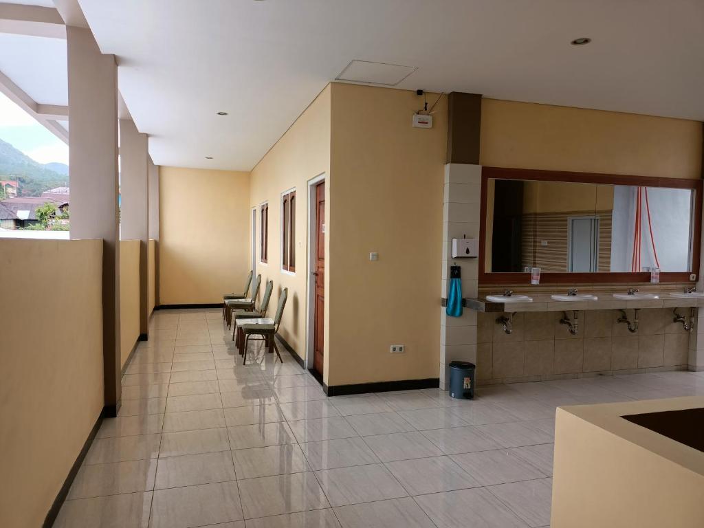 Galeri foto Chacha Homestay & Dormitory di Ruteng